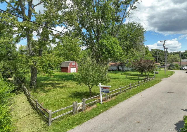 5th image of Lot 2 Elmhurst Dr, Howell, MI 48843 | MLS# 20261051246