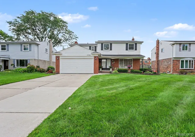 Photo 1 of Sale Pending at 17321 Madison St, Southfield, MI 48076 | MLS# 20261051267 | Listing updated on 2026-08-02