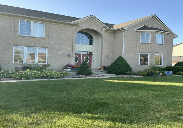 Photo 4 of Single family home for sale at 49182 Woodson Way, Canton, MI 48187 | MLS# 81026034051 | Listing updated on 2026-07-19