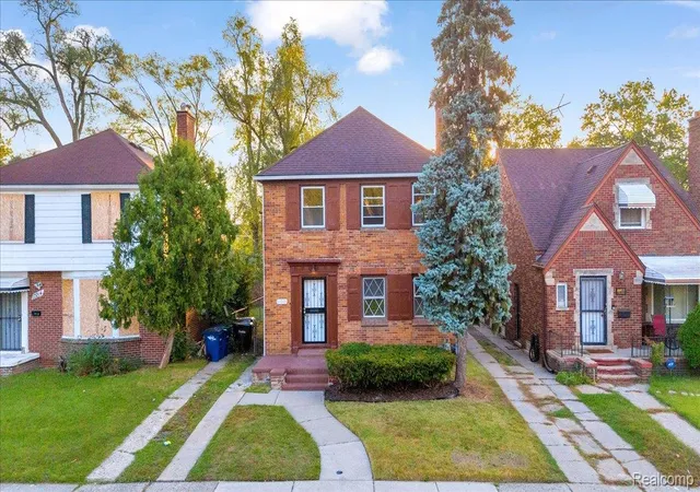 Photo 1 of Multi family home for sale at 17208 Kentucky St, Detroit, MI 48221 | MLS# 20261051386 | Listing updated on 2026-08-23