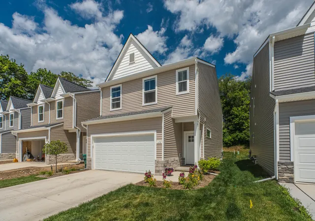1st image of 122 Parsons Ln, Ypsilanti, MI 48198 | MLS# 81026034053