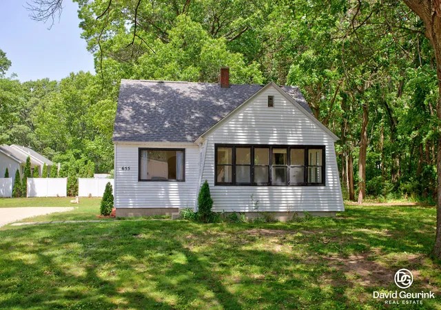1st image of 17 N Division Ave, Holland, MI 49424 | MLS# 65026034059