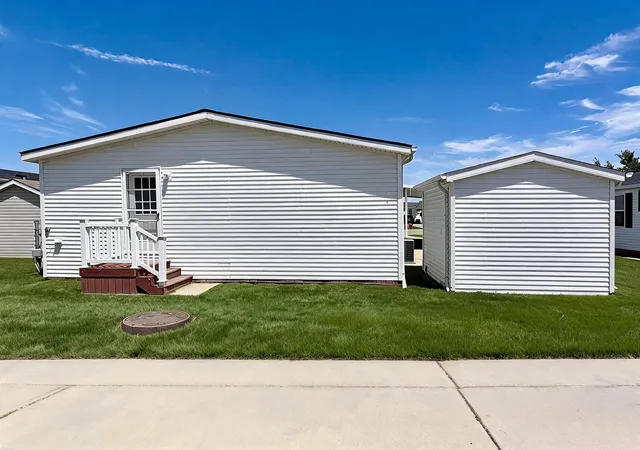 31st image of 37037 Millstone Trl, New Haven, MI 48048 | MLS# 58050213901