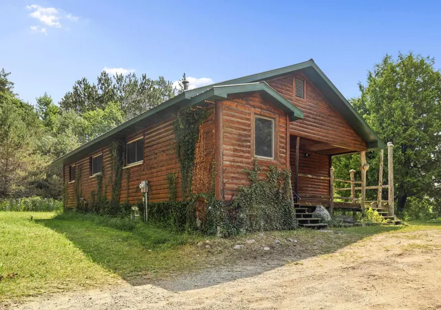 2nd image of 19603 Cinder Rd, Interlochen, MI 49643 | MLS# 78080070727