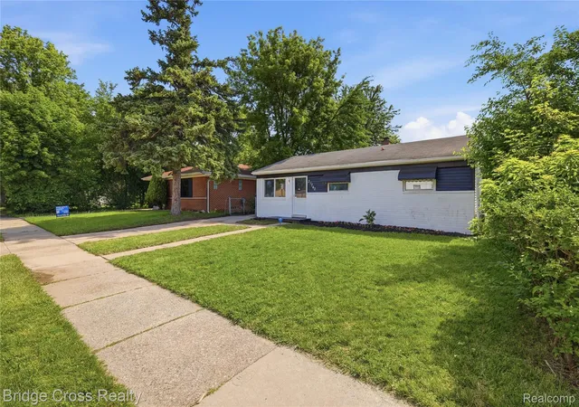 Photo 2 of Single family home for sale at 21740 Wellington Ave, Warren, MI 48089 | MLS# 20261051402 | Listing updated on 2026-09-10