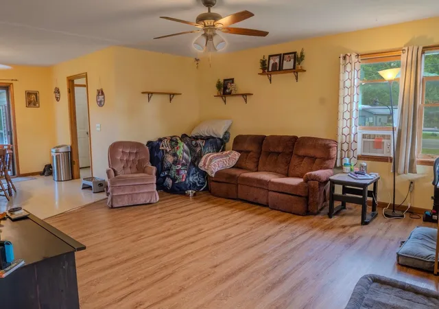 Photo 3 of Single family home for sale at 712 W Division St, Cadillac, MI 49601 | MLS# 79080070728 | Listing updated on 2026-09-16