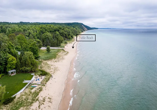 Photo 3 of Single family home for sale at 3528 Potter Rd, Bear Lake, MI 49614 | MLS# 78080070729 | Listing updated on 2026-09-11