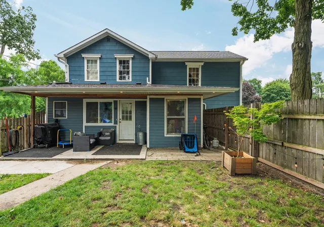 Photo 4 of Single family home for sale at 1396 E Forest Ave, Ypsilanti, MI 48198 | MLS# 81026034067 | Listing updated on 2026-09-16
