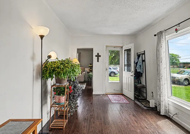 Photo 2 of Single family home for sale at 59510 County Rd 378, Bangor, MI 49013 | MLS# 69026034070 | Listing updated on 2026-07-07