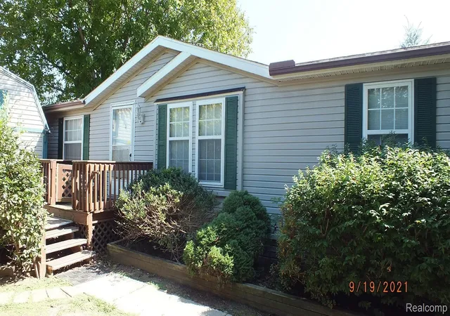 2nd image of 54 Riverview Dr, Erie, MI 48133 | MLS# 20261051417