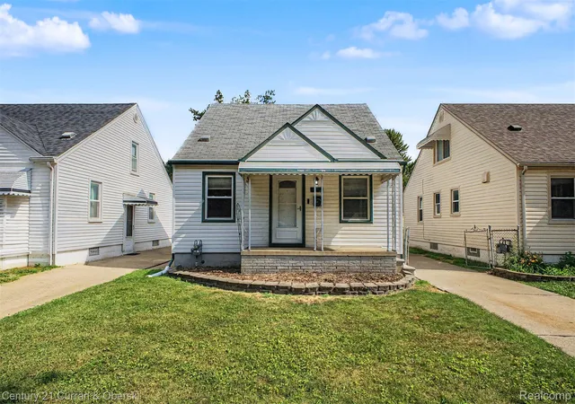 Photo 2 of Single family home for sale at 21032 Carlysle St, Dearborn, MI 48124 | MLS# 20261051441 | Listing updated on 2026-09-18