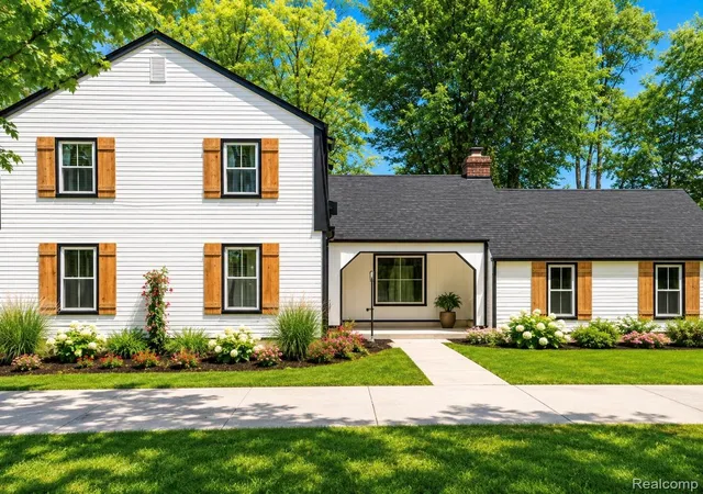 Photo 2 of Single family home for sale at 26914 Pebblestone St, Southfield, MI 48034 | MLS# 20261051443 | Listing updated on 2026-07-27
