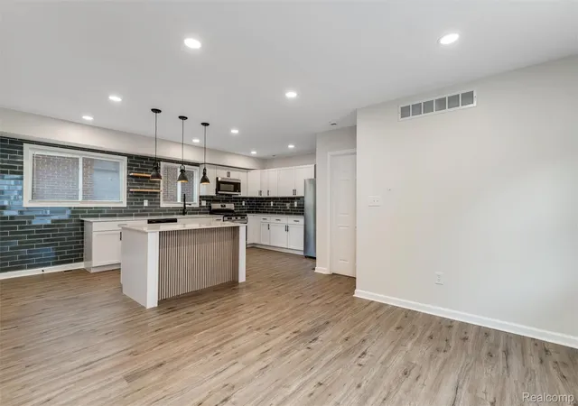 Photo 4 of Single family home for sale at 13327 Maiden St, Detroit, MI 48213 | MLS# 20261051446 | Listing updated on 2026-07-11