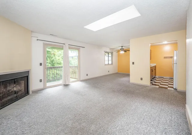 4th image of 6109 Danford Creek, Kalamazoo, MI 49009-2056