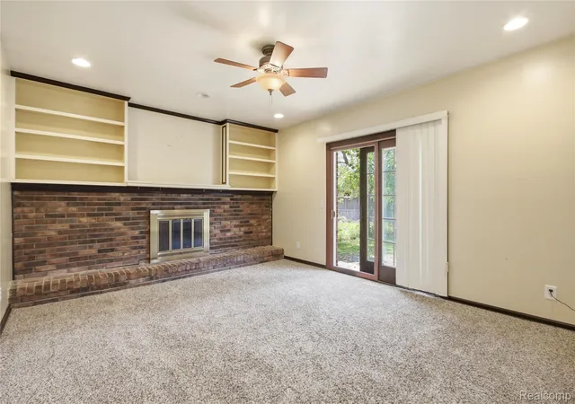 Photo 2 of Single family home for sale at 29305 Bon Mar Dr, Warren, MI 48088 | MLS# 20261051464 | Listing updated on 2026-09-06