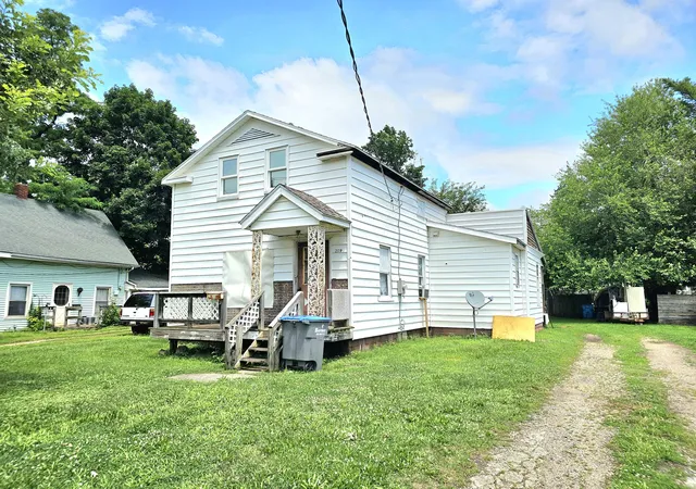 Photo 1 of Sale Pending at 209 N Jefferson St, Sturgis, MI 49091 | MLS# 68026034101 | Listing updated on 2026-07-08