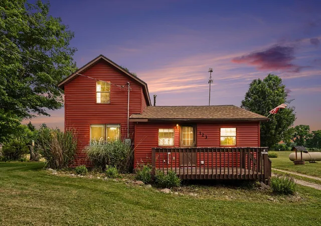 2nd image of 123 E North St, Burlington Village Calhoun, MI 49029 | MLS# 62026034114
