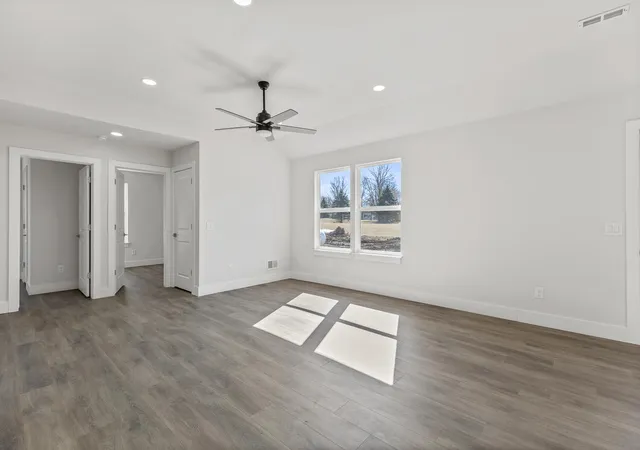 Photo 4 of Single family home for sale at 2827 Gady Pines Dr, Raisin Township Lenawee, MI 49221 | MLS# 81026034117 | Listing updated on 2026-07-24