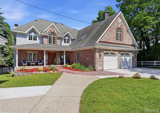 2nd image of 3864 Lakeshore Rd, Deckerville, MI 48427 | MLS# 20261051525