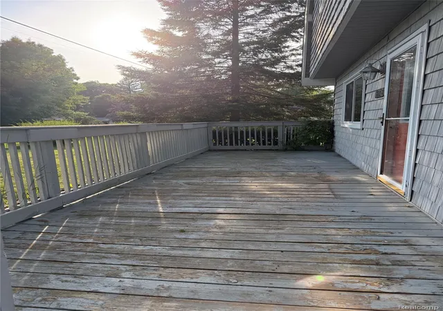 Photo 2 of Single family home for sale at 6798 Saline Dr, Waterford, MI 48329 | MLS# 20261051529 | Listing updated on 2026-08-30