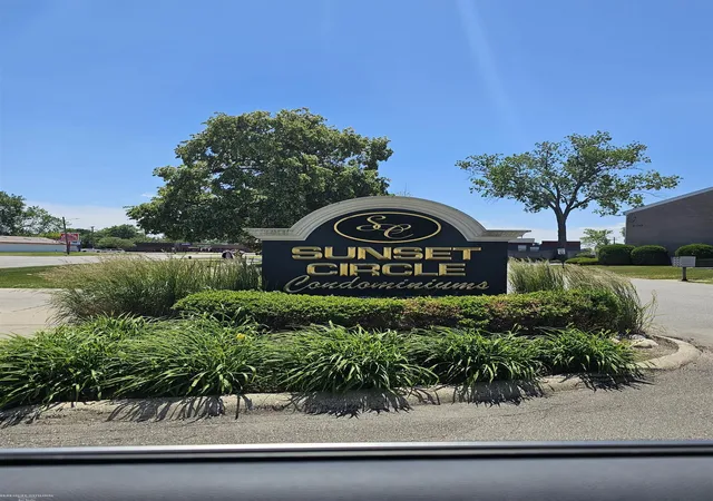 Photo 1 of Sale Pending at 405 Sunset Ln, Saint Clair Shores, MI 48082 | MLS# 58050213947 | Listing updated on 2026-08-31