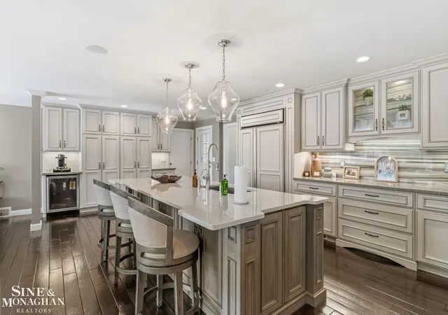 Photo 3 of Single family home for sale at 264 Grosse Pointe Blvd, Grosse Pointe Farms City Wayne, MI 48236 | MLS# 58050213959 | Listing updated on 2026-07-07