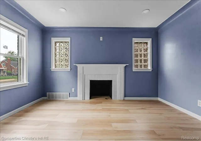 Photo 4 of Single family home for sale at 9624 Prest St, Detroit, MI 48227 | MLS# 20261051591 | Listing updated on 2026-07-08