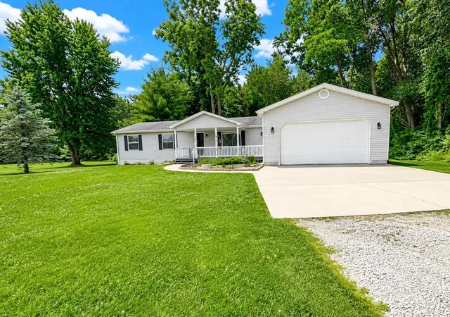 Photo 1 of Single family home for sale at 3587 Keewahdin Rd, Fort Gratiot Charter Township St Clair, MI 74032 | MLS# 58050213966 | Listing updated on 2026-08-31