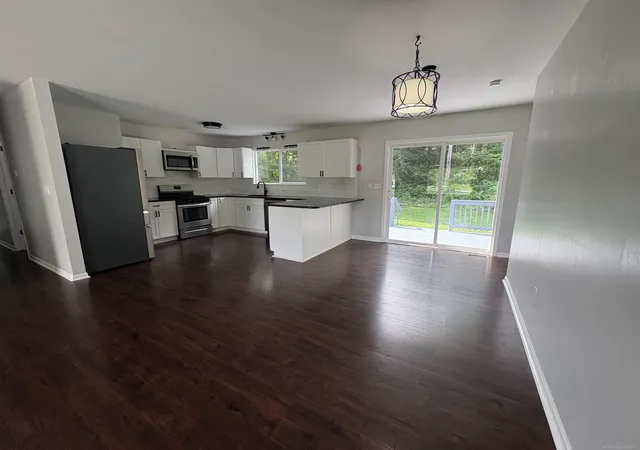 Photo 3 of Single family home for sale at 3587 Keewahdin Rd, Fort Gratiot Charter Township St Clair, MI 74032 | MLS# 58050213966 | Listing updated on 2026-08-31
