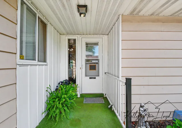 Photo 2 of Condo for sale at 5705 Leisure S Dr SE, Grand Rapids, MI 49548 | MLS# 65026034166 | Listing updated on 2026-09-16