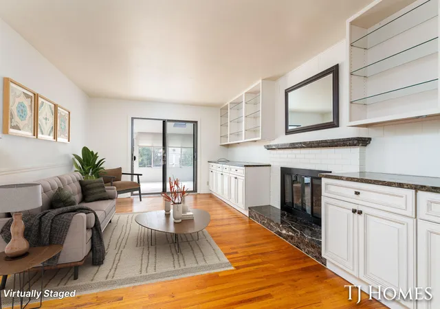 Photo 3 of Single family home for sale at 8 Wallinwood Ave Ne, Grand Rapids, MI 49503 | MLS# 65026034185 | Listing updated on 2026-09-01