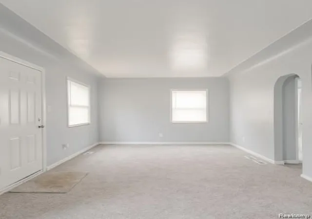 Photo 4 of Single family home for sale at 440 Jewell St, Ferndale, MI 48220 | MLS# 20261051653 | Listing updated on 2026-08-17