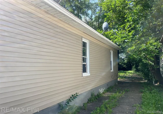 Photo 2 of Single family home for sale at 15010 Lappin St, Detroit, MI 48205 | MLS# 20261051662 | Listing updated on 2026-09-09