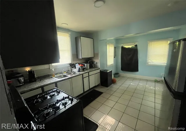 Photo 3 of Single family home for sale at 15010 Lappin St, Detroit, MI 48205 | MLS# 20261051662 | Listing updated on 2026-10-08
