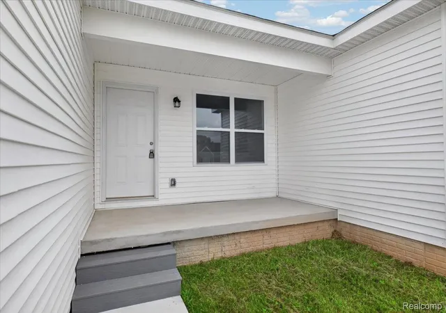 Photo 2 of Single family home for sale at 3156 Daisy Way, Burton, MI 48519 | MLS# 20261051666 | Listing updated on 2026-07-08