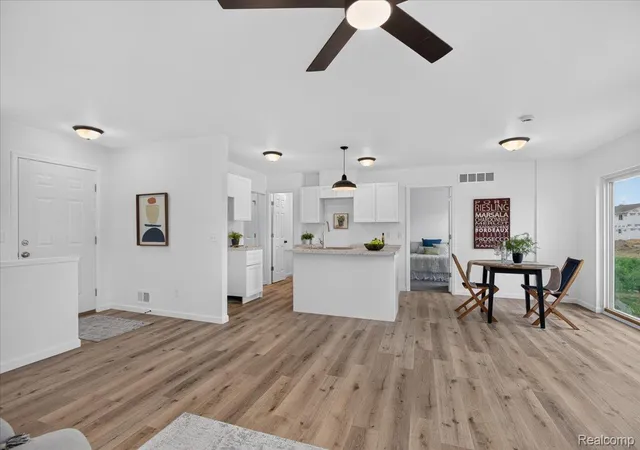 Photo 3 of Single family home for sale at 3156 Daisy Way, Burton, MI 48519 | MLS# 20261051666 | Listing updated on 2026-07-08