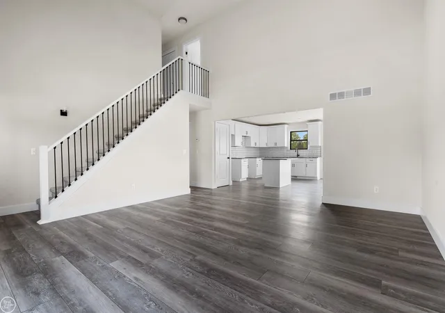 Photo 4 of Single family home for sale at 1 Carney Dr, Saint Clair, MI 48079 | MLS# 58050213985 | Listing updated on 2026-07-07