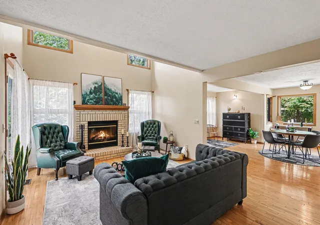 Photo 4 of Single family home for sale at 2511 Lott Ave, Holt, MI 48842 | MLS# 79080070758 | Listing updated on 2026-08-21