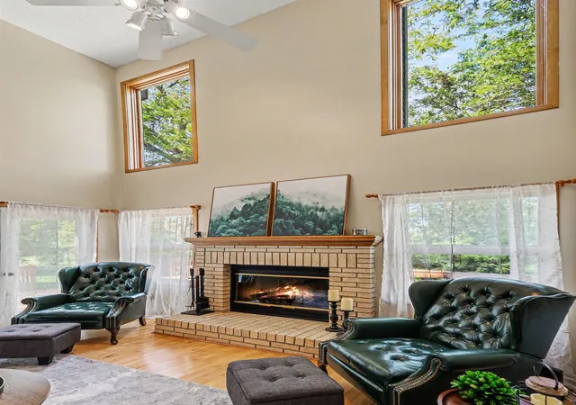 Photo 5 of Single family home for sale at 2511 Lott Ave, Holt, MI 48842 | MLS# 79080070758 | Listing updated on 2026-08-21
