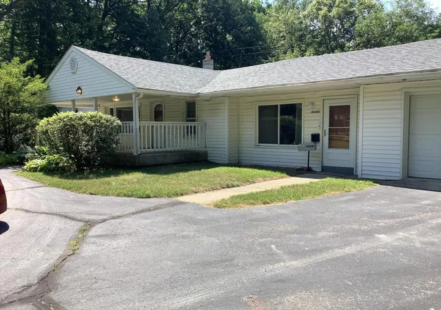 Photo 4 of Single family home for sale at 44481 Dunn Rd, Belleville, MI 48111 | MLS# 81026034230 | Listing updated on 2026-09-01
