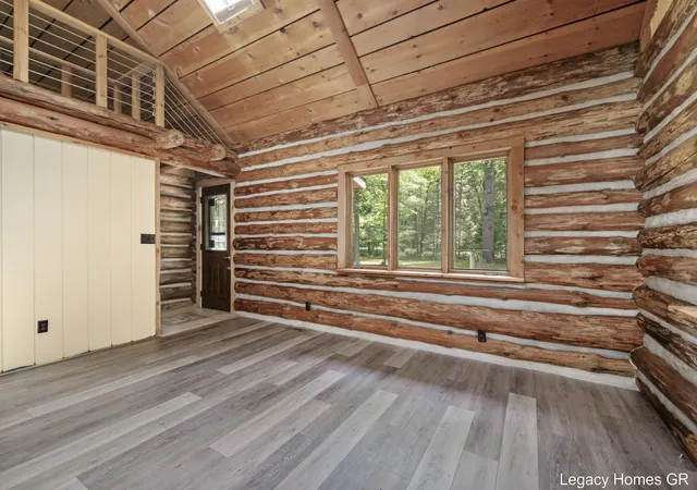 Photo 2 of Single family home for sale at 11332 Henderson Rd, Montague, MI 49437 | MLS# 65026034240 | Listing updated on 2026-09-13