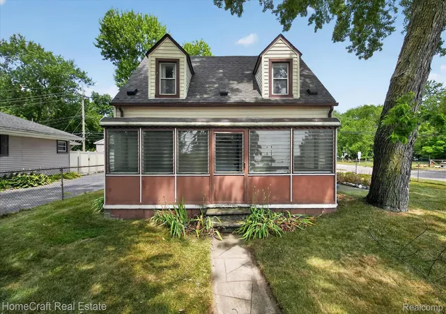 Photo 1 of Sale Pending at 28504 7 Mile Rd, Livonia, MI 48152 | MLS# 20261051746 | Listing updated on 2026-09-02