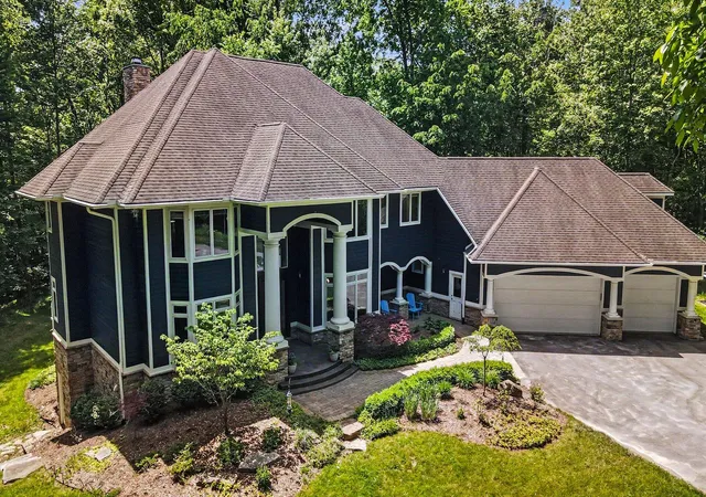 Photo 1 of Single family home for sale at 6311 Cobblestone Ln, Dexter, MI 48130 | MLS# 81026034253 | Listing updated on 2026-07-07