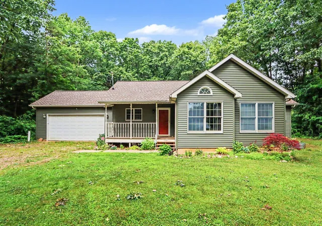 Photo 2 of Single family home for sale at 935 N Wattles Rd, Battle Creek, MI 49014 | MLS# 68026034255 | Listing updated on 2026-07-09