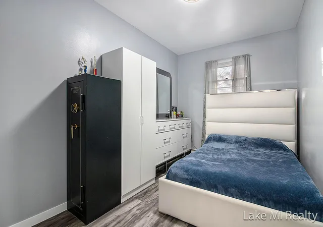 4th image of 2130 Banner Dr Sw, Kent, MI 49509