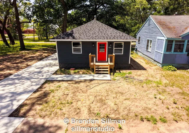 Photo 1 of Single family home for sale at 2645 Howden St, Muskegon, MI 49444 | MLS# 65026034245 | Listing updated on 2026-09-17