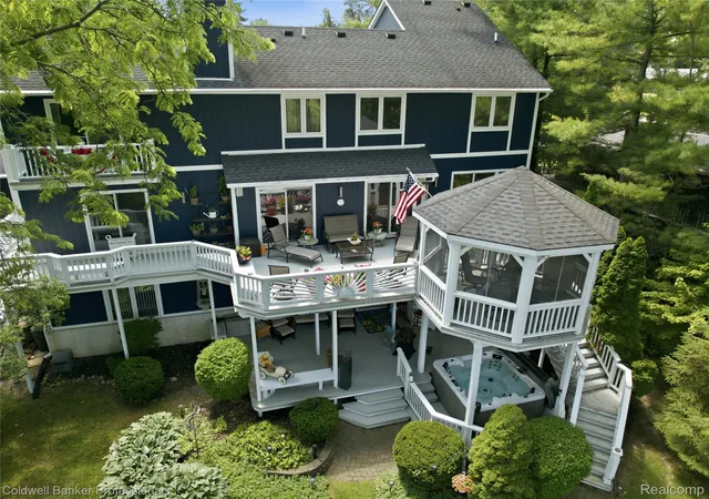 Photo 2 of Single family home for sale at 3410 Benstein Rd, Commerce Township, MI 48382 | MLS# 20261051777 | Listing updated on 2026-09-13