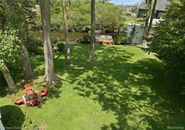 Photo 3 of Single family home for sale at 3410 Benstein Rd, Commerce Township, MI 48382 | MLS# 20261051777 | Listing updated on 2026-09-13