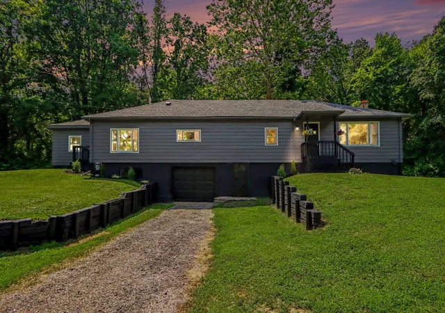 4th image of 15068 Millard Rd, Three Rivers, MI 49093 | MLS# 68026034286