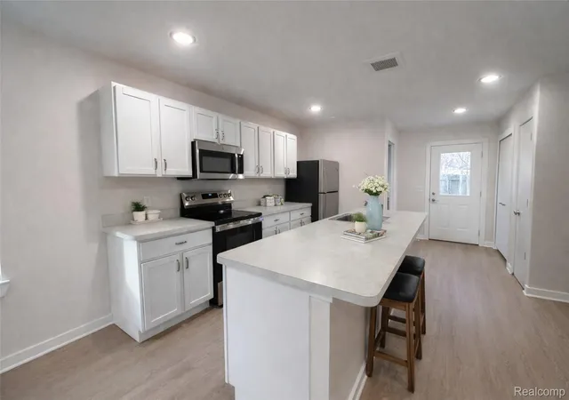 Photo 3 of Condo for sale at 223 N Grove St #5, Ypsilanti, MI 48198 | MLS# 20261051795 | Listing updated on 2026-07-08